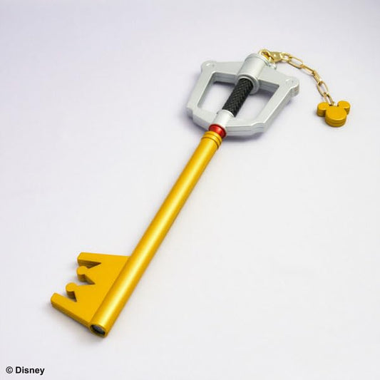 Square Enix Kingdom Hearts Light Up Keyblade Chain Dark Side - Japan